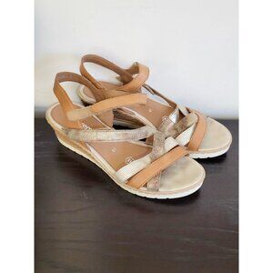 Remonte Tan & Gold Criss-Cross Wedge Sandals – Size 41 / US 10